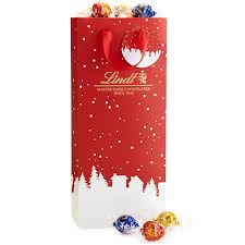 Lindt 35% off sitewide, free shipping over $35